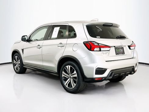 Used 2024 Mitsubishi Outlander Sport SE image 5