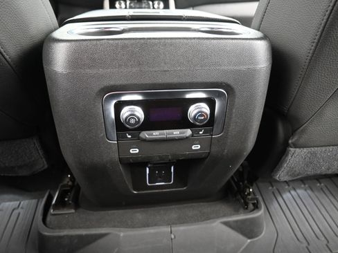 Used 2021 GMC Yukon XL Denali RWD image 14