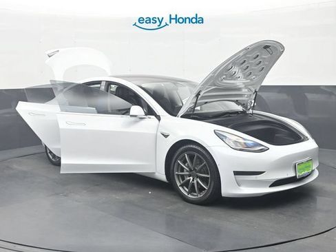 Used 2018 Tesla Model 3 Mid Range RWD image 33