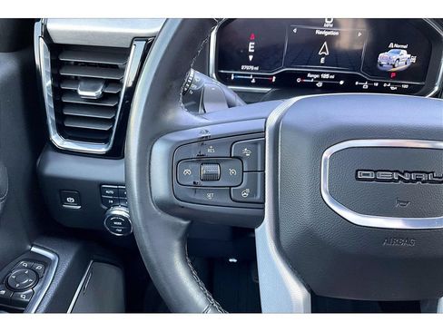 Used 2025 GMC Sierra 1500 Denali w/ Technology Package AWD/4WD image 12