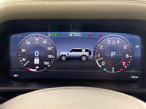 Certified 2021 Land Rover Defender 110 X-Dynamic SE image 19