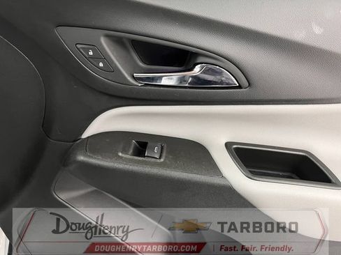Used 2024 Chevrolet Equinox LS w/ LS Convenience Package FWD image 39