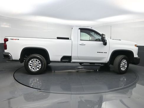 Used 2024 Chevrolet Silverado 3500 LT w/ Convenience Package image 40