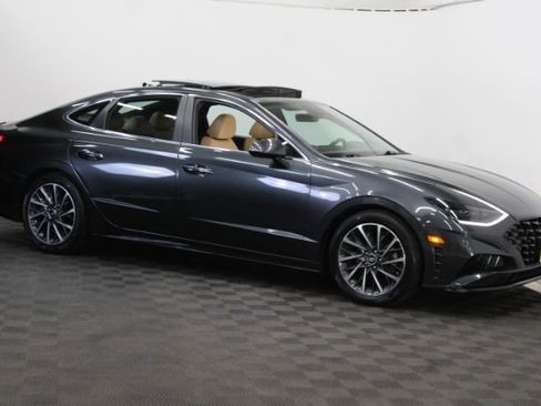 Used 2020 Hyundai Sonata Limited FWD image 1