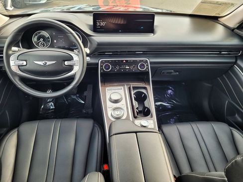Used 2024 Genesis GV80 2.5T image 9