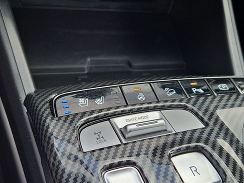 Used 2022 Hyundai Tucson Limited image 25