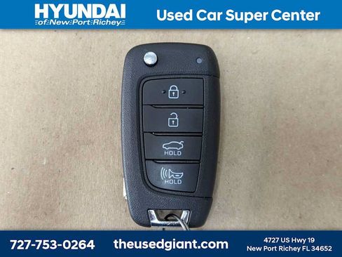Used 2024 Hyundai Elantra SE FWD image 30