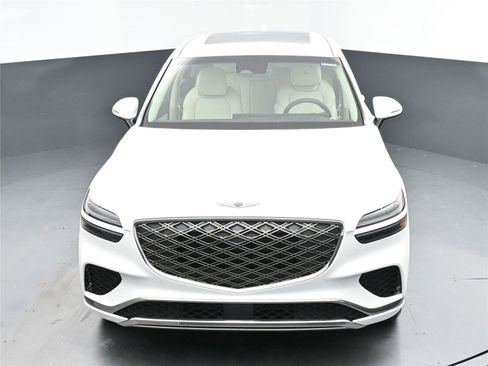 New 2026 Genesis GV70 2.5T Select image 9