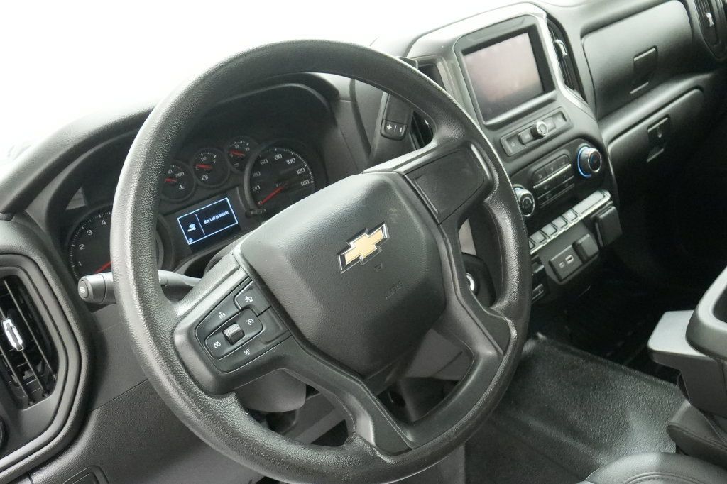 Used 2025 Chevrolet Silverado 2500 W/T w/ WT Convenience Package AWD/4WD image 18