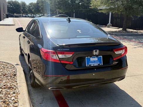 Used 2021 Honda Accord Sport image 3