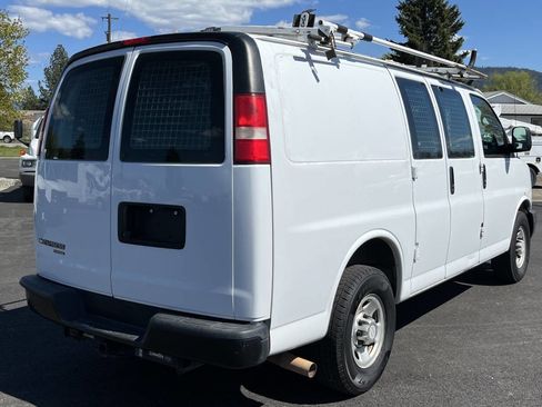 Used 2013 Chevrolet Express 2500 RWD image 5
