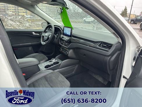 Used 2022 Ford Escape SEL w/ SEL Stealth AWD Package image 36
