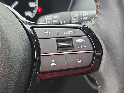 Used 2024 Honda HR-V Sport image 17