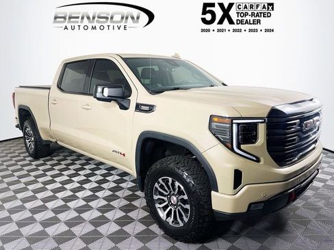 Used 2023 GMC Sierra 1500 AT4 w/ Technology Package AWD/4WD image 1