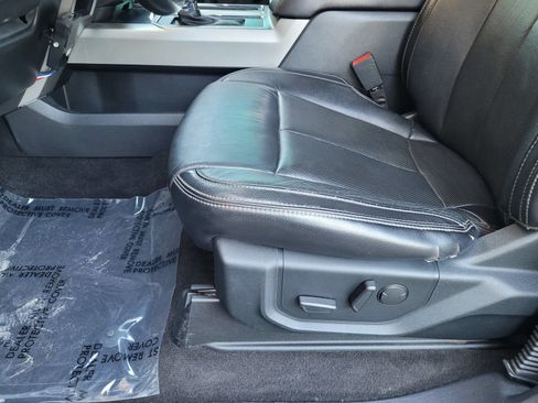 Used 2020 Ford F150 Lariat AWD/4WD image 23