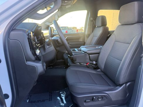 Used 2025 Chevrolet Silverado 1500 RST w/ LPO, Dark Essentials Package AWD/4WD image 9