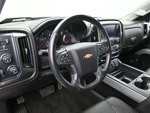 Used 2017 Chevrolet Silverado 1500 LTZ Z71 w/ LTZ Plus Package AWD/4WD image 28