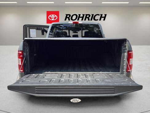 Used 2020 Ford F150 XLT w/ Equipment Group 302A Luxury AWD/4WD image 17