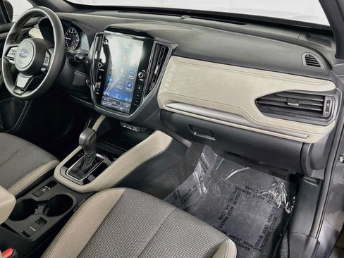 Certified 2025 Subaru Forester Premium AWD/4WD image 27