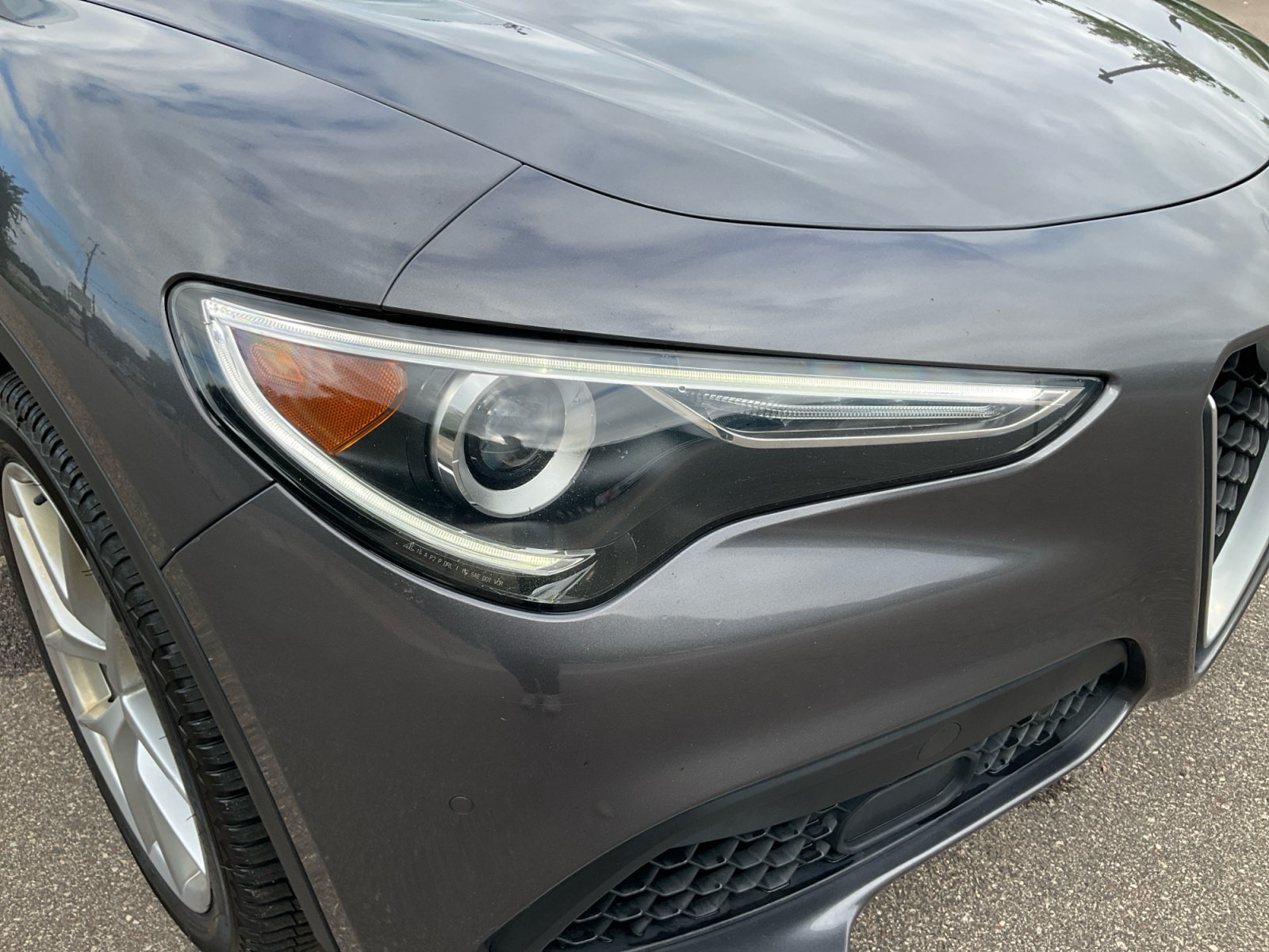 Used 2018 Alfa Romeo Stelvio Ti Sport AWD/4WD image 32