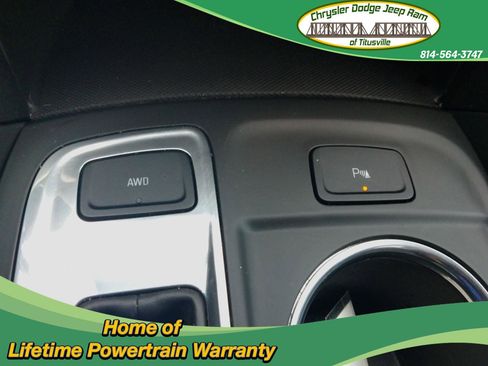 Used 2022 Chevrolet Equinox LT image 24