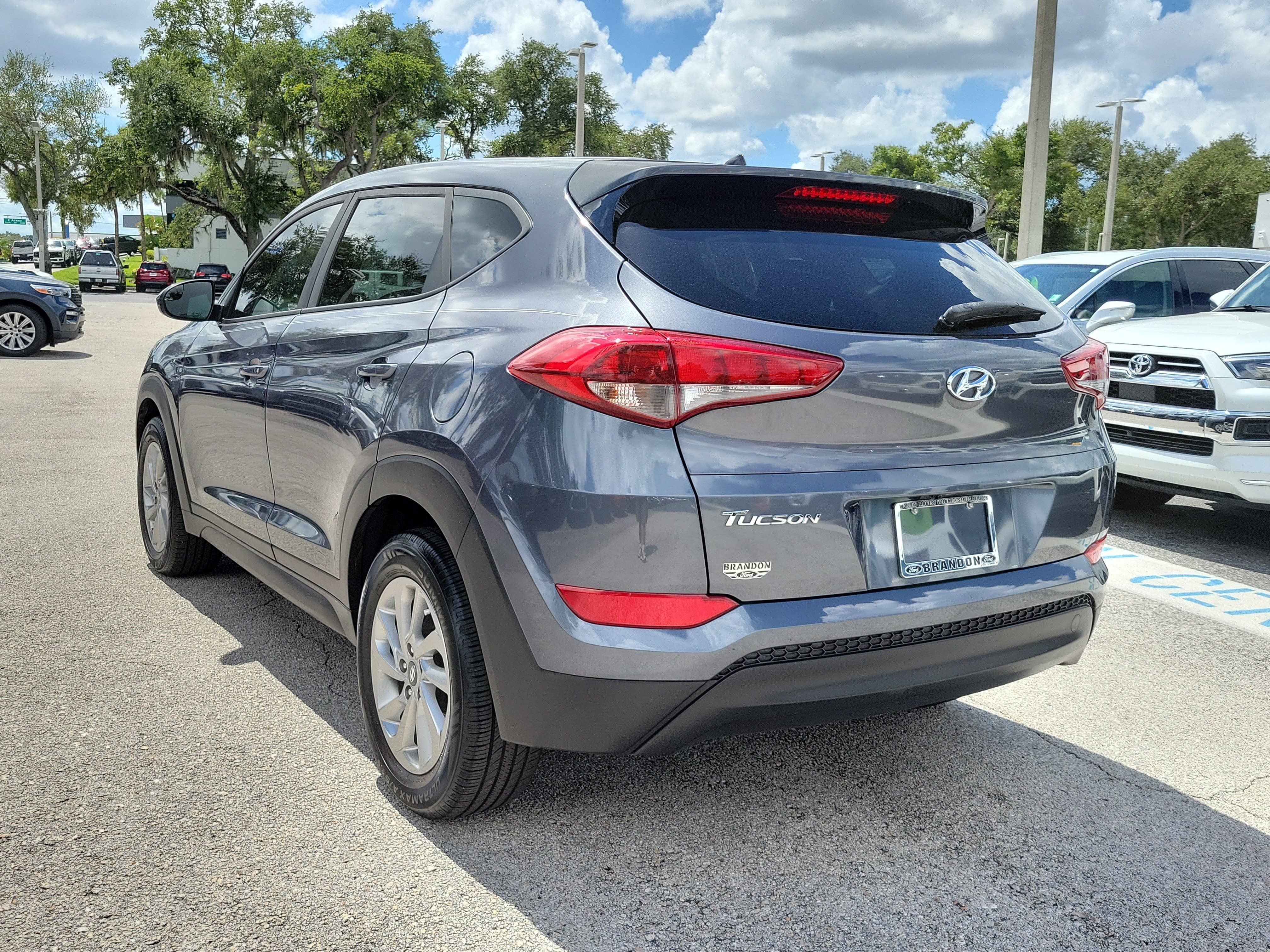 Used 2018 Hyundai Tucson SE w/ Cargo Package FWD image 7