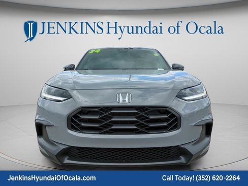 Used 2024 Honda HR-V Sport image 8