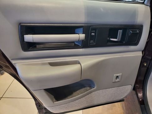 Used 1996 Chevrolet Impala SS image 18