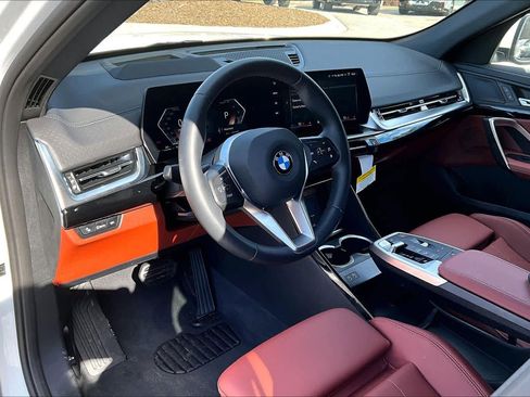 Used 2026 BMW X2 xDrive28i w/ Technology Package image 17
