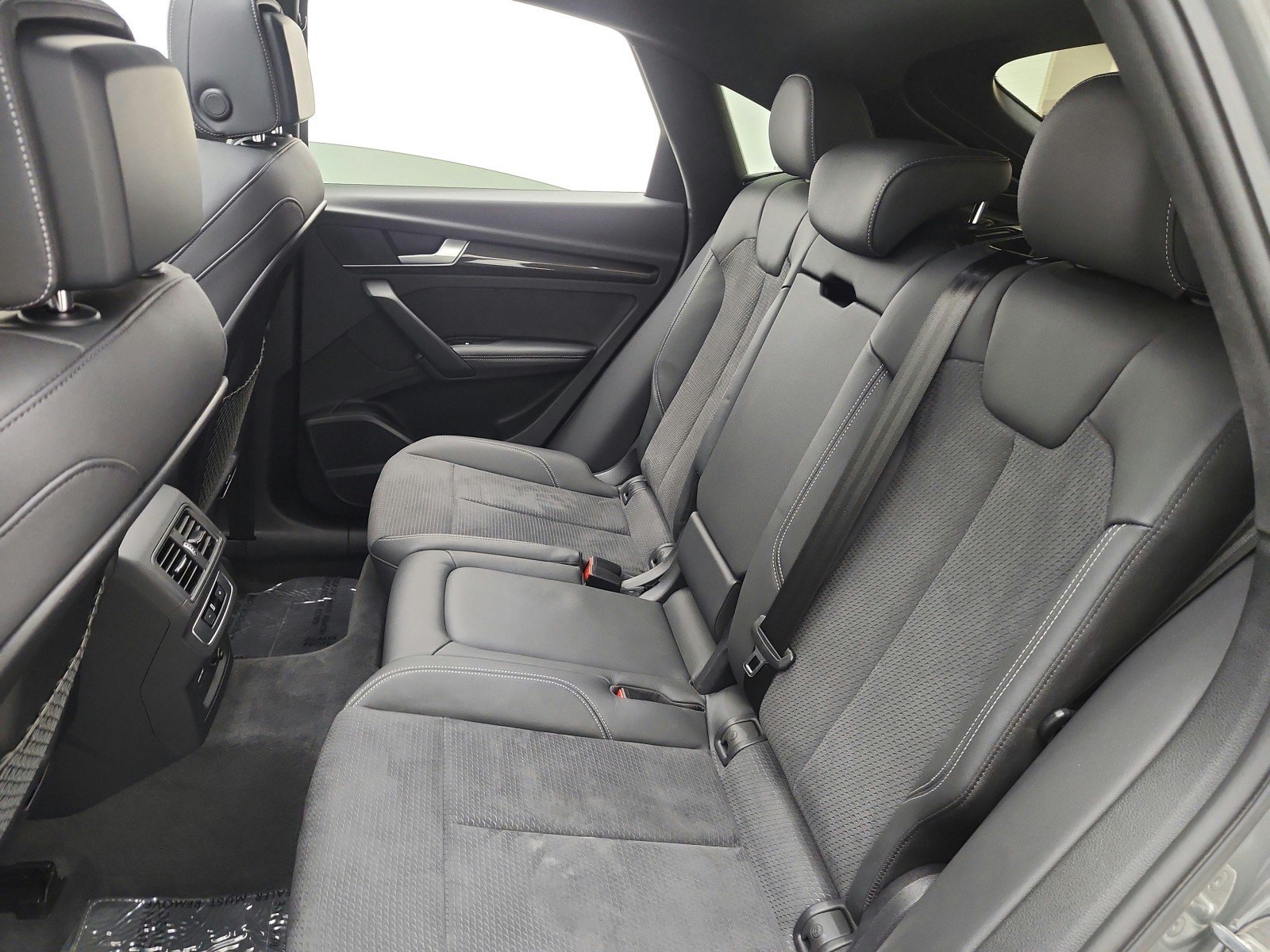 Used 2023 Audi SQ5 Premium Plus w/ Premium Plus Package AWD/4WD image 13