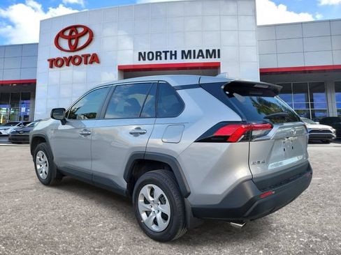 Used 2025 Toyota RAV4 LE FWD image 3