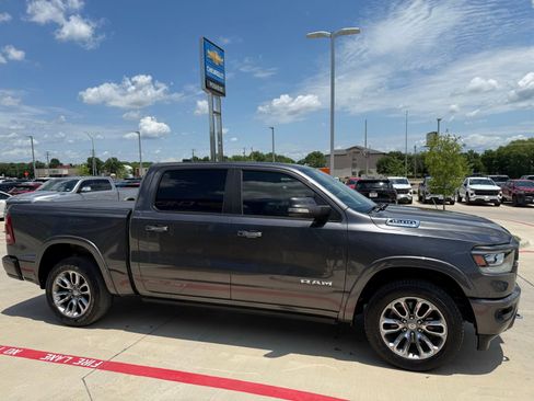 Used 2021 RAM 1500 Laramie w/ Laramie Southwest Edition RWD image 6