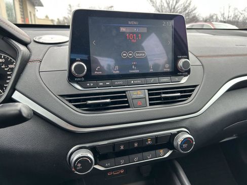 Used 2020 Nissan Altima 2.5 SR image 7