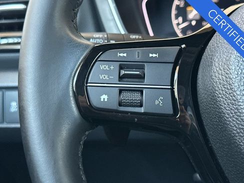 Certified 2025 Honda Pilot EX-L image 26