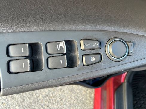 Used 2014 Hyundai Sonata GLS FWD image 16