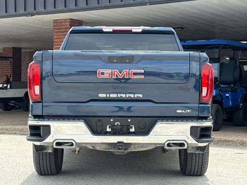 Used 2022 GMC Sierra 1500 SLT AWD/4WD image 8