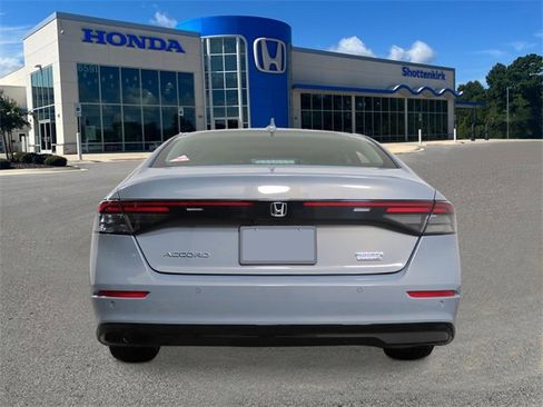 New 2026 Honda Accord Touring image 4