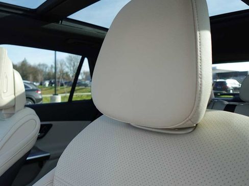 Used 2026 Mercedes-Benz GLC 300 4MATIC image 56