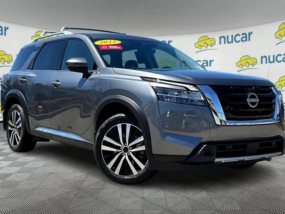 Certified 2023 Nissan Pathfinder Platinum w/ Cargo Package