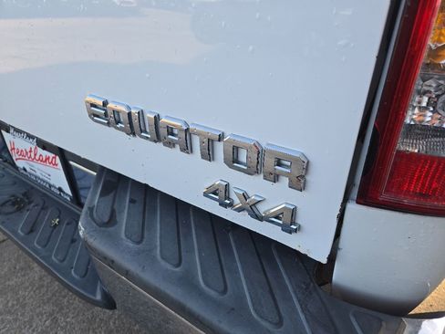 Used 2012 Suzuki Equator Sport AWD/4WD image 21