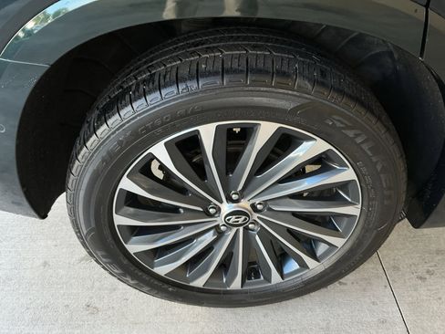 Used 2023 Hyundai Palisade Calligraphy image 5