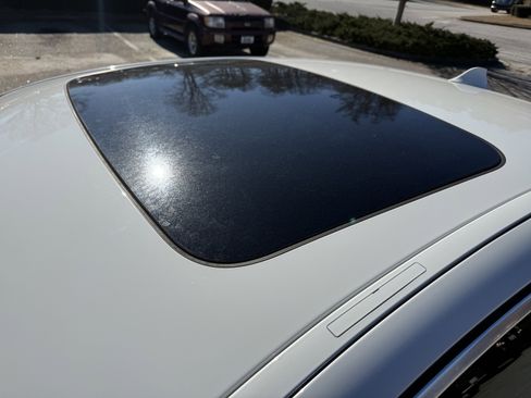 Used 2015 BMW 528i Sedan image 12