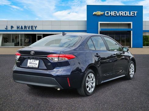 Used 2023 Toyota Corolla LE image 4