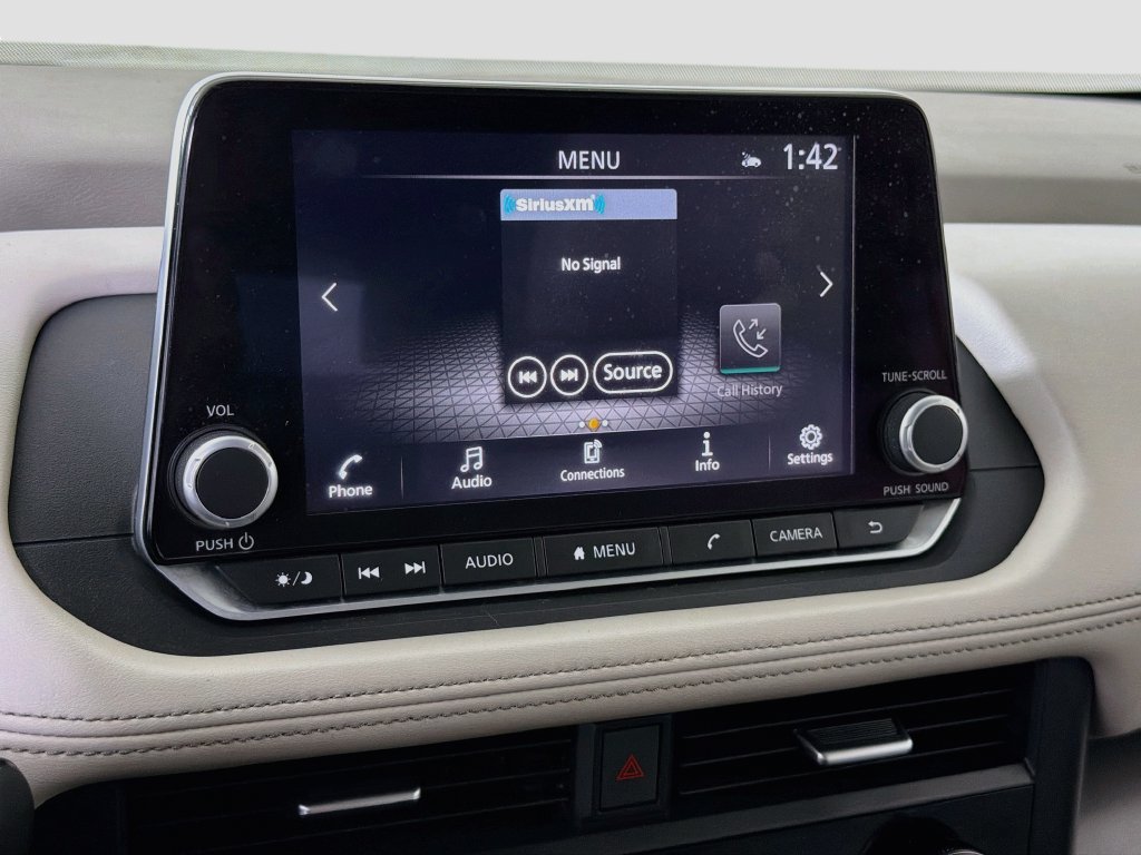 Used 2023 Nissan Rogue SV FWD image 34