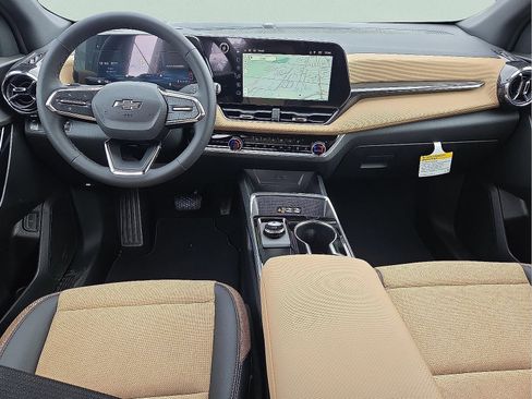 New 2026 Chevrolet Equinox ACTIV w/ Safety and Technology Package FWD image 11