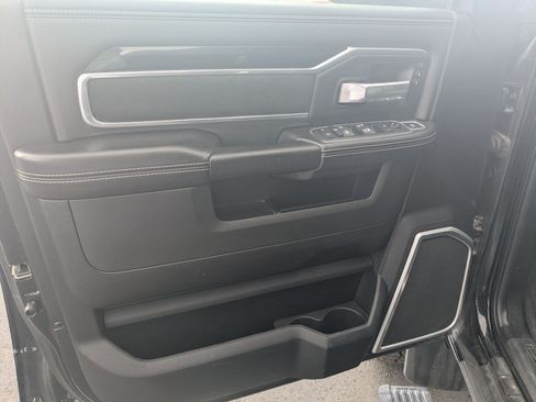 Used 2020 RAM 3500 Laramie AWD/4WD image 15
