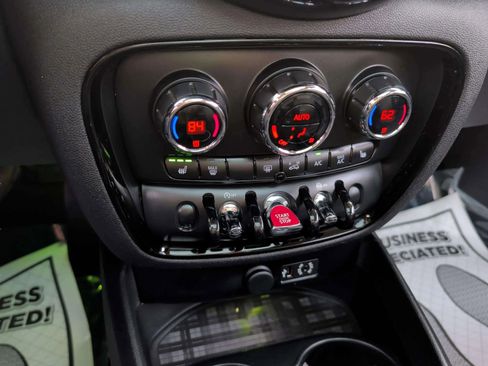 Used 2017 MINI Cooper Clubman S image 14