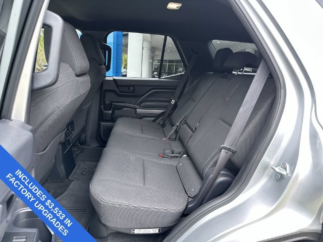 Used 2026 Toyota 4Runner SR5 RWD image 27