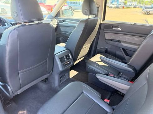 Certified 2023 Volkswagen Atlas SEL AWD/4WD image 13