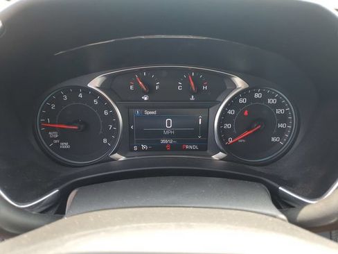 Used 2024 Chevrolet Equinox LT w/ LPO, Floor Liner Package FWD image 11